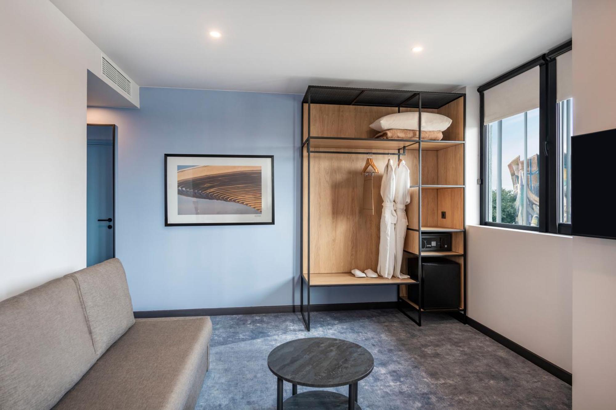 Ibis Tbilisi Airport Hotel Luaran gambar