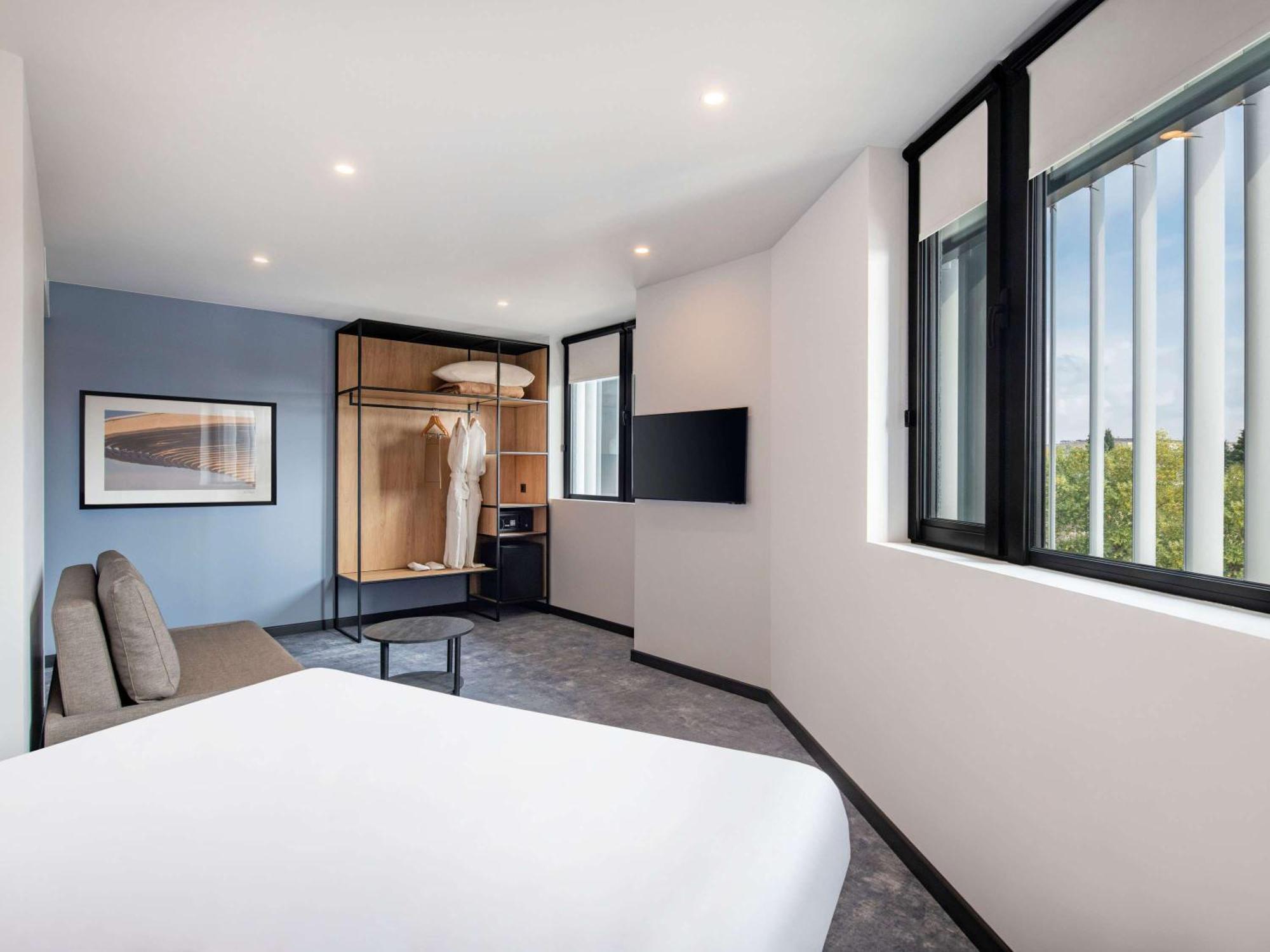 Ibis Tbilisi Airport Hotel Luaran gambar